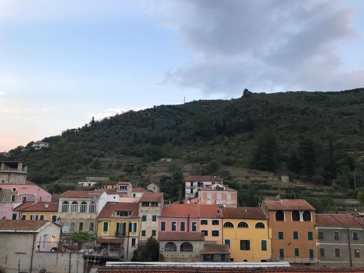 Bb Palazzo Doria Bed & Breakfast Долчедо Екстериор снимка